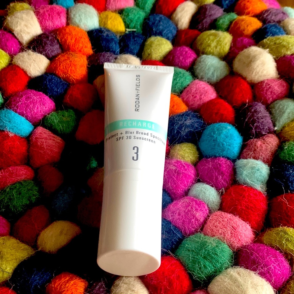Rodan & Fields - Recharge #3 Moisturizer with sunscreen - full size - sealed